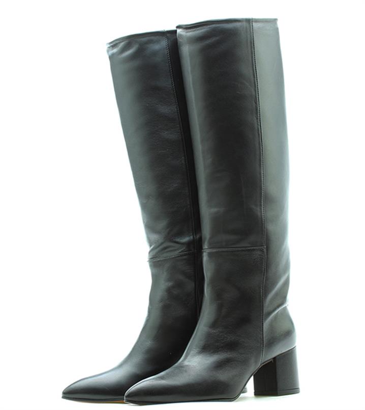 Toral 12776